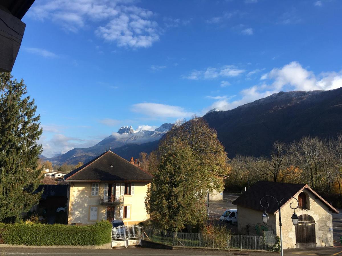 Appartement Plein Centre Village, Vue Montagnes, Proximite Immediate Lac Doussard Exteriér fotografie