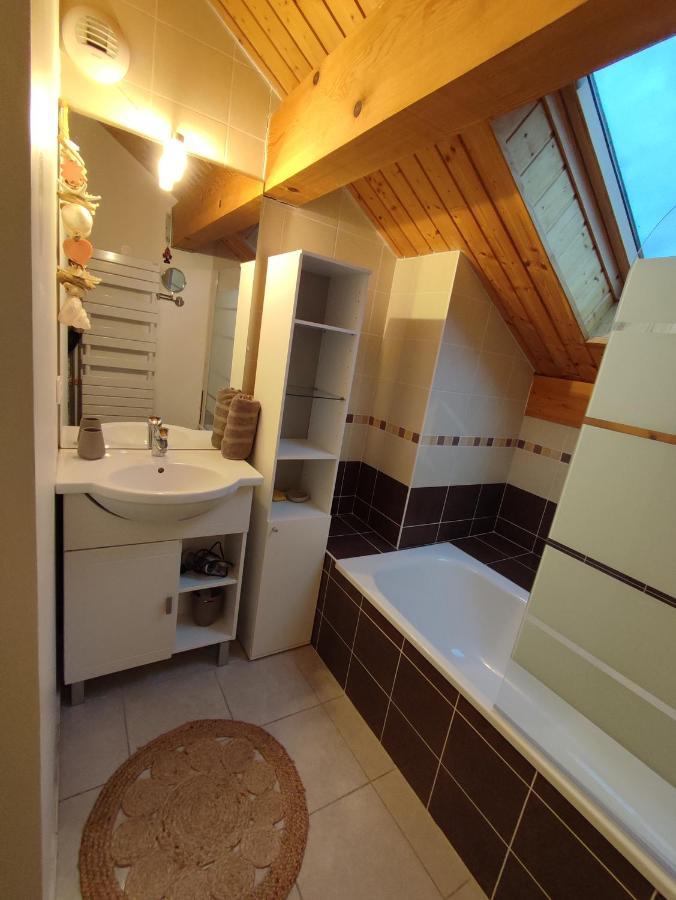 Appartement Plein Centre Village, Vue Montagnes, Proximite Immediate Lac Doussard Exteriér fotografie